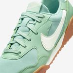 Nike-Terra-Manta