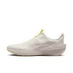 Nike-Interact-Run-EasyOn-SE