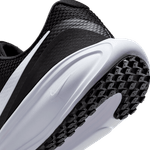 Nike-Revolution-8