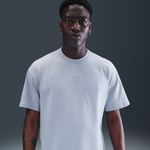Nike-Sportswear-Premium-Essentials