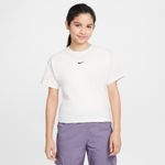 Nike-Sportswear-Essential
