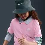 Nike-Sportswear