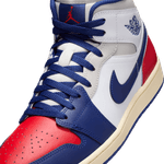 Air-Jordan-1-Mid