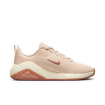 Nike-Bella-7