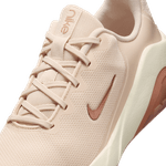 Nike-Bella-7