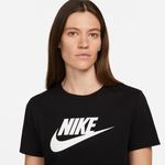 Nike-Sportswear-Essentials