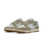 Nike-Dunk-Low-Retro-SE
