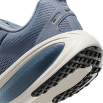 Nike-Vomero-18