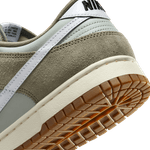 Nike-Dunk-Low-Retro-SE