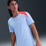 Nike-Strike