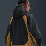 Nike-Tech