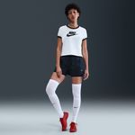Nike-Sportswear