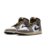 Air-Jordan-1-Mid-SE