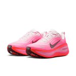 Nike-Vomero-Plus