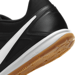 Nike-Gato