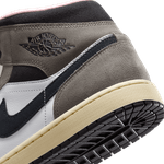 Air-Jordan-1-Mid-SE
