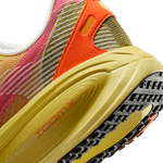 Nike-Vomero-18-SE