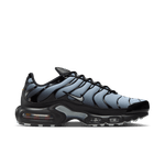 Nike-Air-Max-Plus-SE