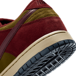 Nike-SB-Dunk-Low-Pro