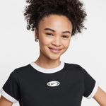 Nike-Sportswear