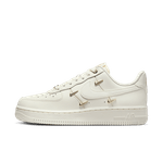 Nike-Air-Force-1-’07-LX