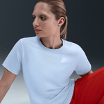 Nike-Sportswear-Club-Essentials