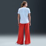 Nike-Sportswear-Club-Essentials