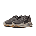 Nike-Vomero-18