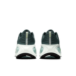 Nike-Vomero-Plus