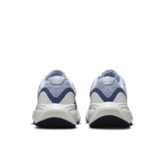 Nike-Revolution-8