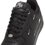 Nike-Air-Force-1-’07-LX
