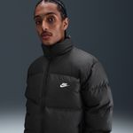 Nike-Sportswear-Club