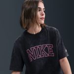 Nike-Sportswear-Classics