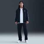 Nike-Sportswear-Club