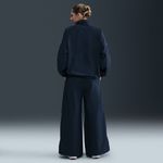 Nike-Sportswear
