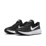 Nike-Revolution-8-EasyOn