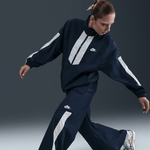 Nike-Sportswear