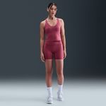 Nike-Universa