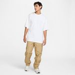 Nike-Sportswear-Premium-Essentials