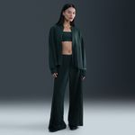 Nike-Sportswear