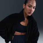 Nike-Sportswear-Essential