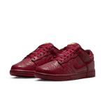 Nike-Dunk-Low