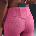 Nike-Universa