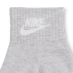 Nike-Everyday-Essential
