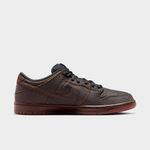 Nike-SB-Dunk-Low-Pro-Premium