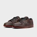 Nike-SB-Dunk-Low-Pro-Premium