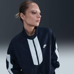 Nike-Sportswear-Windrunner