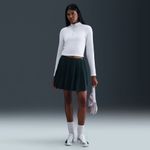 Nike-Sportswear