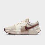 Nike-Zoom-GP-Challenge-1.5