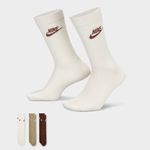 Nike-Sportswear-Everyday-Essential